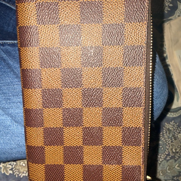 Louis Vuitton Zippy Wallet (Box, dust bag and original tags included) - Picture 5 of 16